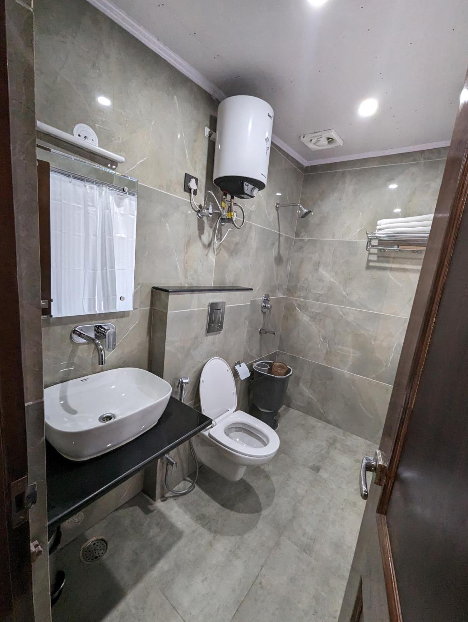 Bed and Breakfast Himalayan Hideaway à Shimla Extérieur photo