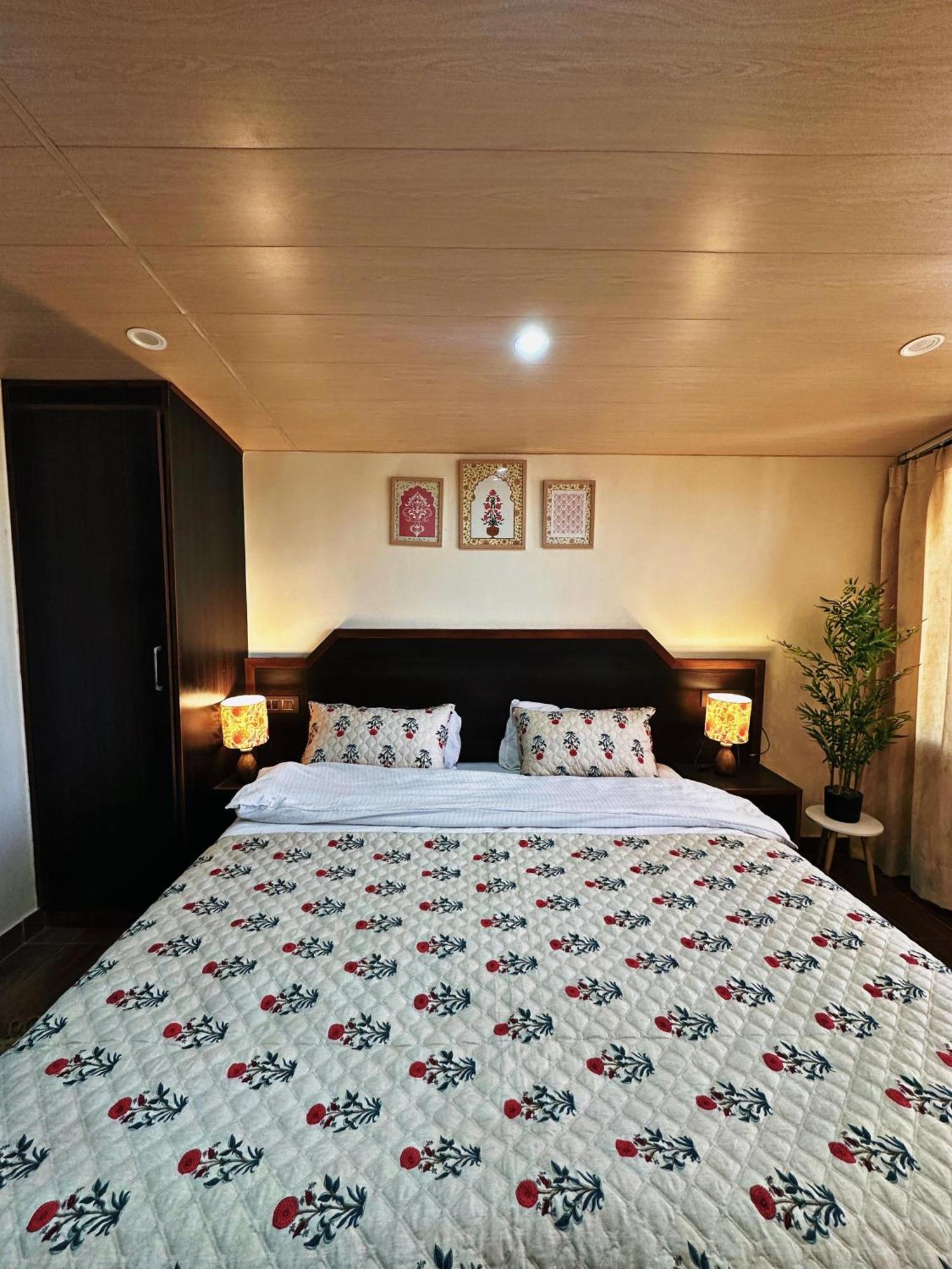 Bed and Breakfast Himalayan Hideaway à Shimla Extérieur photo